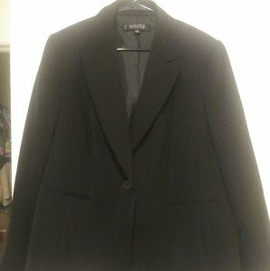 Women's suit